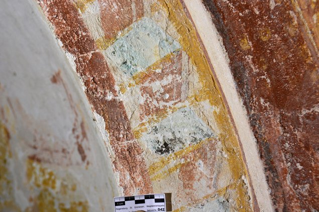 Detail of the first painting phase on the north wall. Photo: N. Thalguter